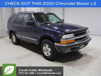 Used 2000 Chevrolet Blazer LS w/ LS Preferred Equipment Group AWD/4WD video 1