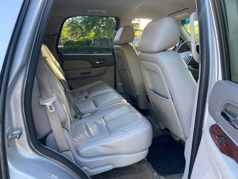 Used 2012 GMC Yukon SLT AWD/4WD image 20