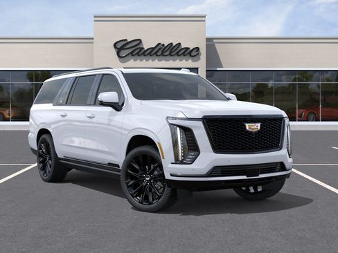 Certified 2026 Cadillac Escalade ESV Platinum Sport w/ LPO, ONYX Package AWD/4WD image 8