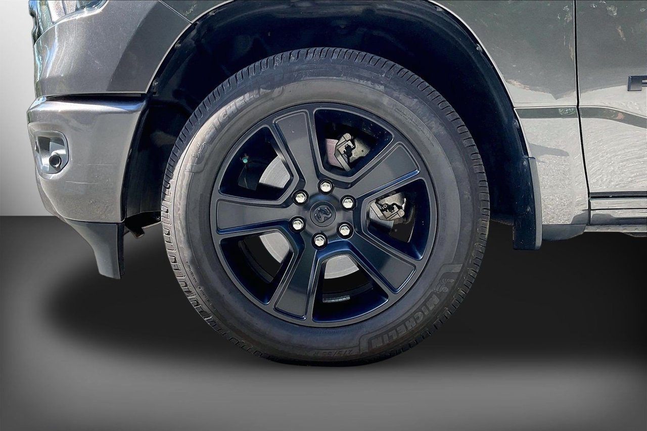 Certified 2022 RAM 1500 Big Horn RWD image 33