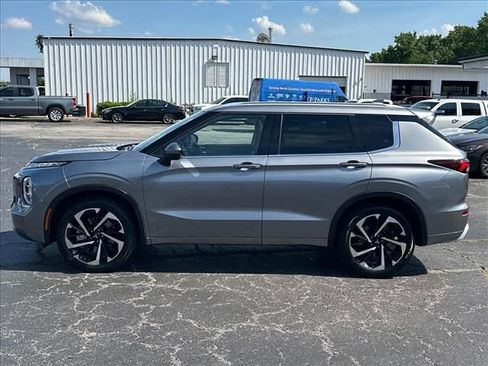 Used 2023 Mitsubishi Outlander SEL FWD image 7