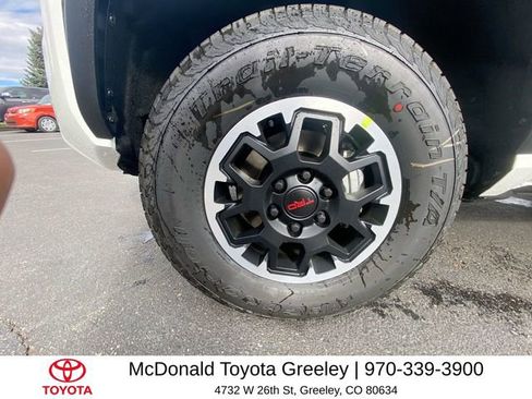 New 2025 Toyota Tacoma TRD Off-Road w/ TRD Off Road Premium Package AWD/4WD image 10