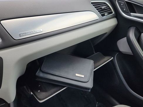 Used 2018 Audi Q3 2.0T Premium w/ Convenience Package image 45