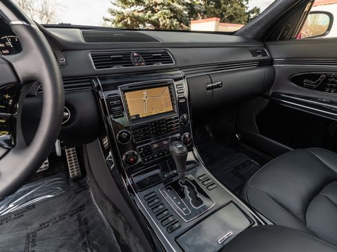 Used 2009 Maybach 57 S image 14