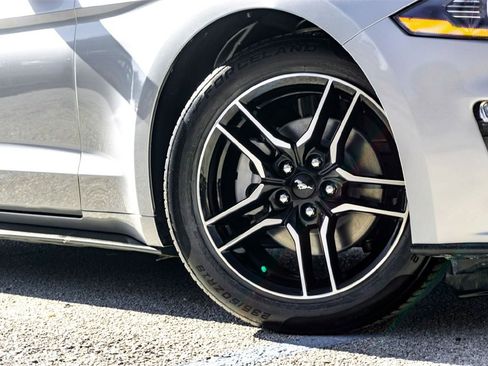 Used 2023 Ford Mustang Premium image 2