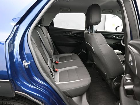 Used 2023 Chevrolet TrailBlazer LT FWD image 35