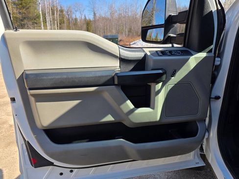Used 2019 Ford F450 XL w/ XL Value Package AWD/4WD image 16