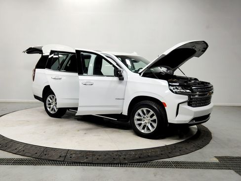 Used 2023 Chevrolet Tahoe Premier image 9