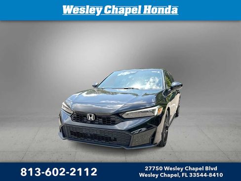 Used 2025 Honda Civic Sport image 1