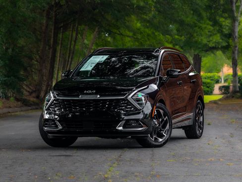 Used 2023 Kia Sportage SX FWD image 2