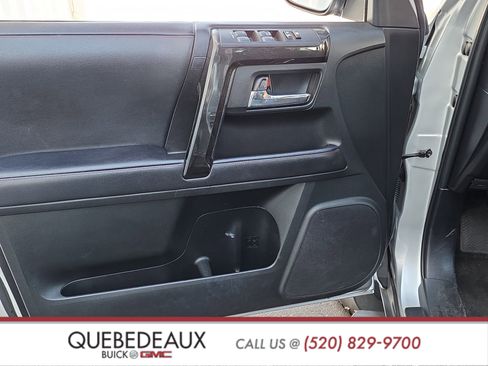 Used 2022 Toyota 4Runner TRD Off-Road image 12