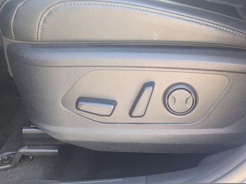 Certified 2023 Kia Sportage EX image 24