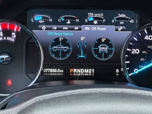 Used 2018 Ford F250 Lariat w/ Lariat Ultimate Package image 29