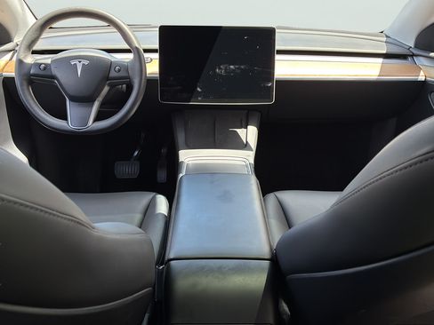 Used 2023 Tesla Model Y Long Range AWD/4WD image 17