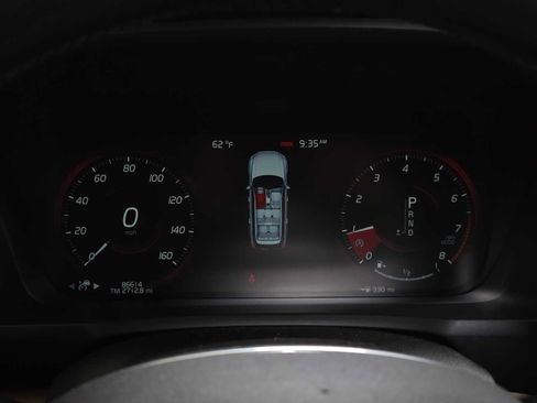 Used 2018 Volvo XC90 T6 Inscription w/ Convenience Package image 27