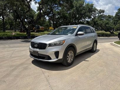 Used 2019 Kia Sorento FWD w/ LX Convenience Package