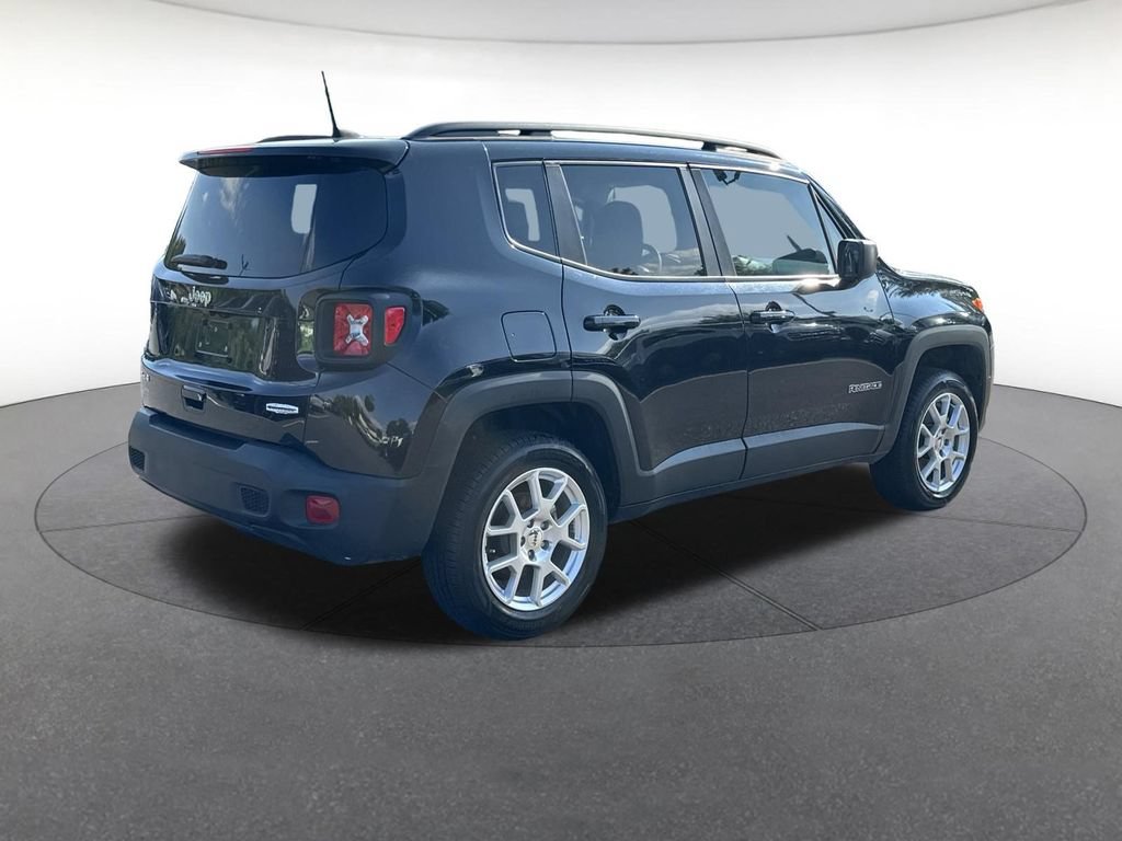 Certified 2022 Jeep Renegade Latitude AWD/4WD image 6