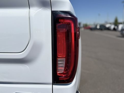 Used 2021 GMC Sierra 1500 AT4 AWD/4WD image 41