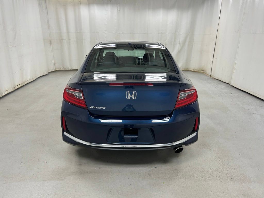 Used 2016 Honda Accord EX image 6