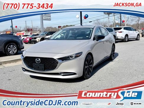 Used 2022 MAZDA MAZDA3 s image 1