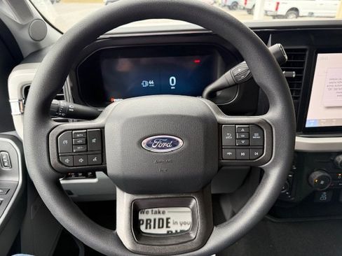 New 2026 Ford F350 XLT w/ XLT Premium Package AWD/4WD image 21