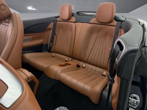 Used 2023 Mercedes-Benz E 450 4MATIC Cabriolet image 21