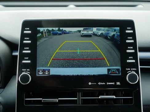 Used 2022 Toyota Avalon Touring FWD image 29