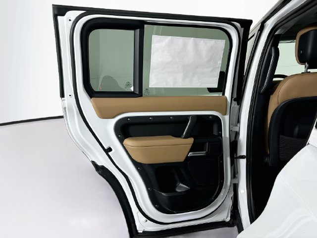 New 2026 Land Rover Defender 110 S AWD/4WD image 22
