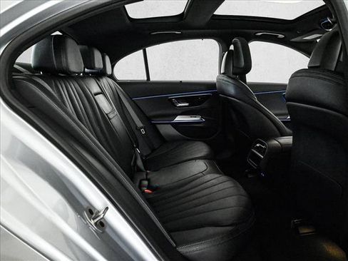 New 2026 Mercedes-Benz E 350 4MATIC Sedan image 22