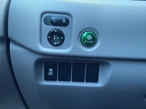 Used 2018 Honda Pilot EX-L image 12