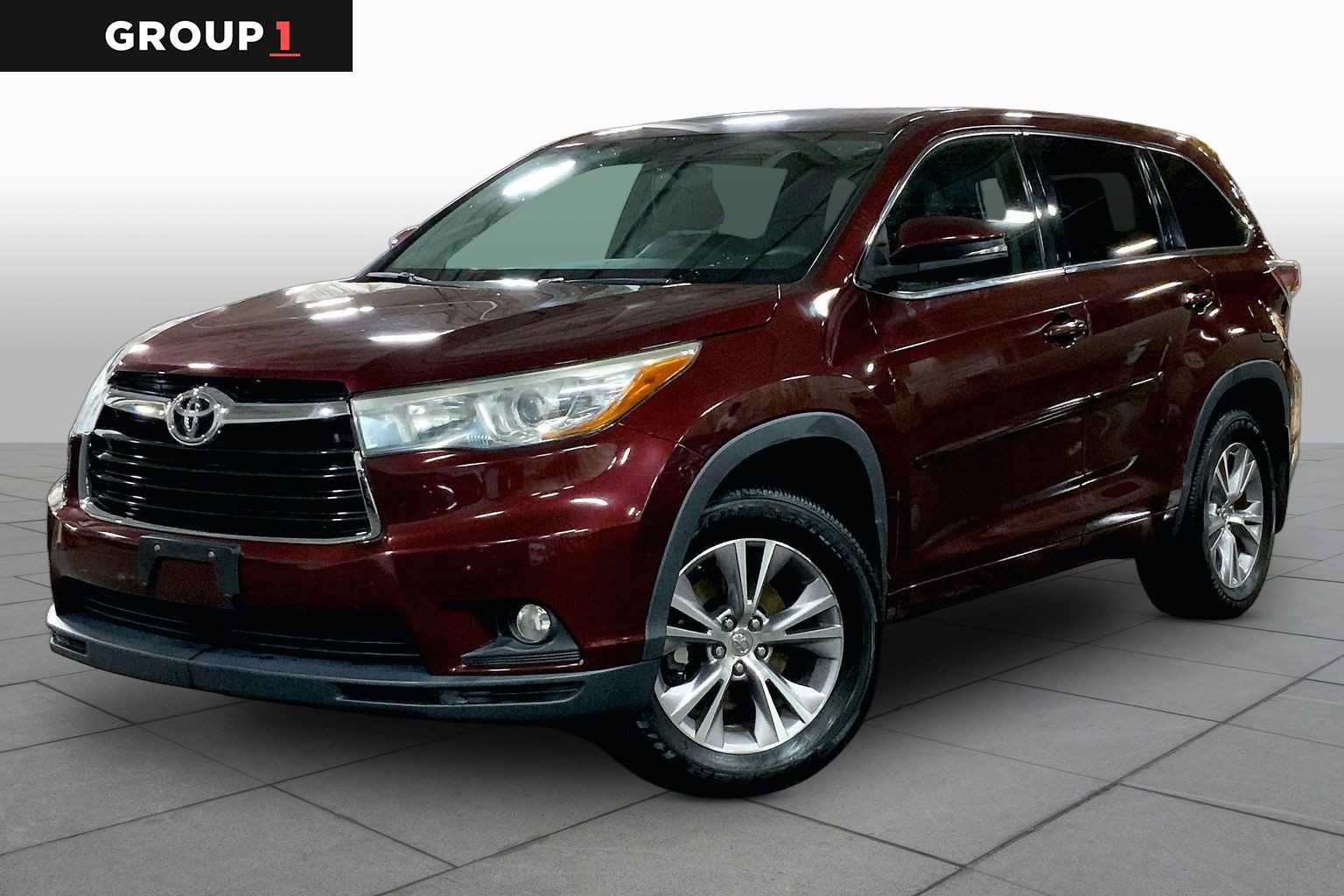 Used 2015 Toyota Highlander Plus AWD/4WD image 1