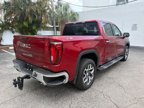 Used 2025 GMC Sierra 1500 SLT w/ SLT Premium Plus Package AWD/4WD image 4
