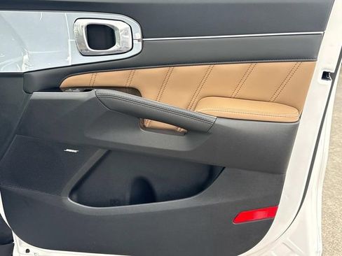 New 2026 Kia Sorento SX Prestige w/ Olive Brown Leather Package AWD/4WD image 17