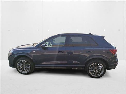 New 2025 Audi Q3 2.0T Premium image 8