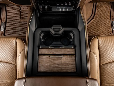 Used 2024 RAM 3500 Limited w/ Towing Technology Group image 28