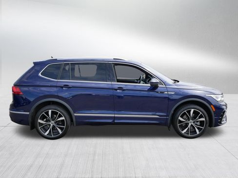 Used 2023 Volkswagen Tiguan SEL R-Line AWD/4WD image 8