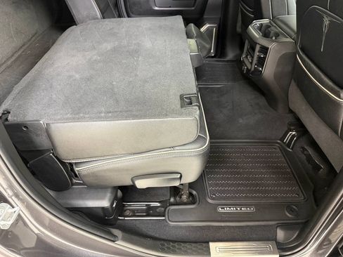 Used 2020 RAM 2500 Limited AWD/4WD image 44
