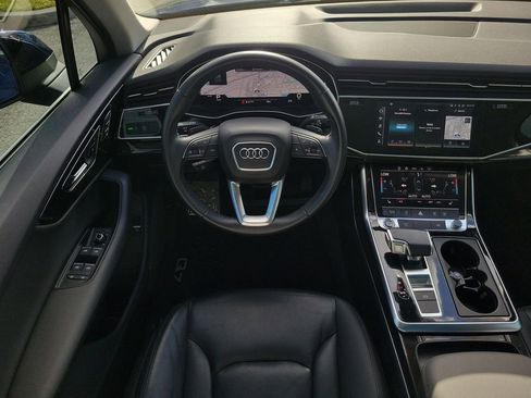 Used 2022 Audi Q7 3.0T Premium w/ Convenience Package AWD/4WD image 22