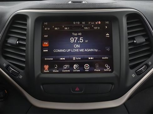 Used 2014 Jeep Cherokee Limited FWD image 7