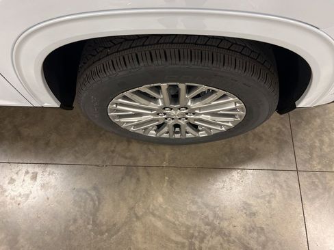 New 2026 GMC Acadia Denali w/ Super Cruise Package image 20