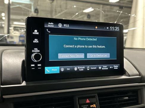 Used 2025 Honda Pilot EX-L image 22