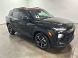 Used 2022 Chevrolet TrailBlazer RS w/ Technology Package image 2