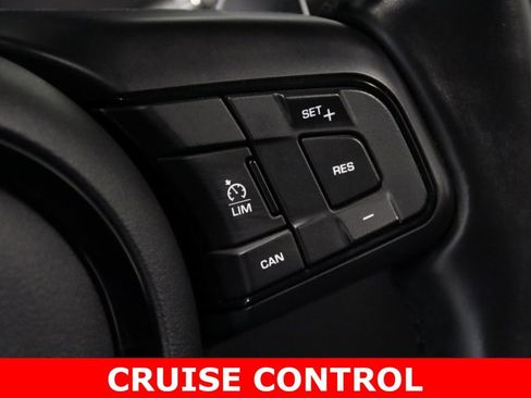 Used 2021 Jaguar F-TYPE R-Dynamic image 22