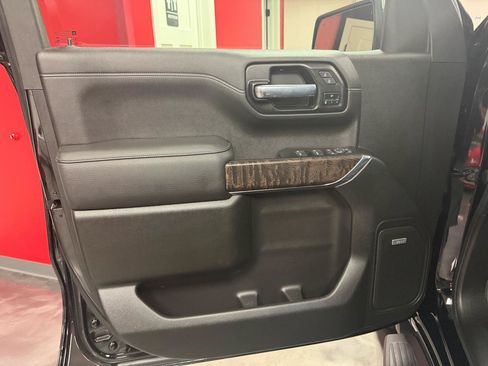 Used 2021 GMC Sierra 1500 Denali w/ Driver Alert Package II AWD/4WD image 30
