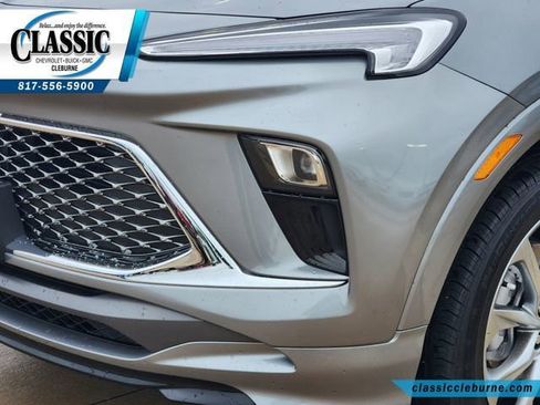 Used 2024 Buick Encore GX Avenir w/ Avenir Convenience Package AWD/4WD image 10