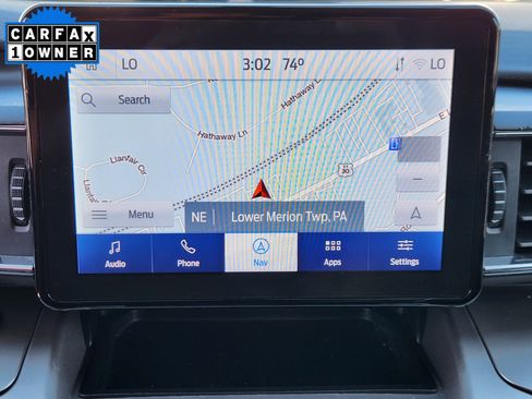 Used 2022 Ford Explorer XLT w/ Equipment Group 202A image 12