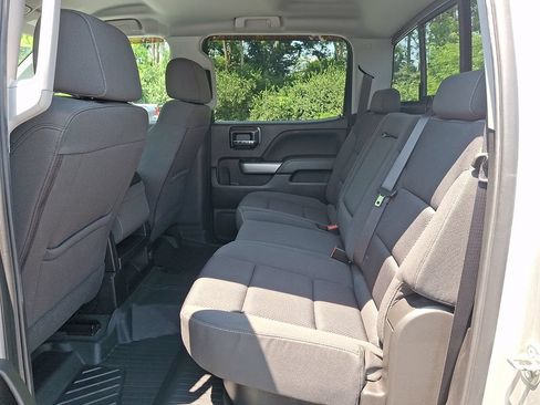 Used 2018 Chevrolet Silverado 1500 LT w/ All Star Edition AWD/4WD image 10