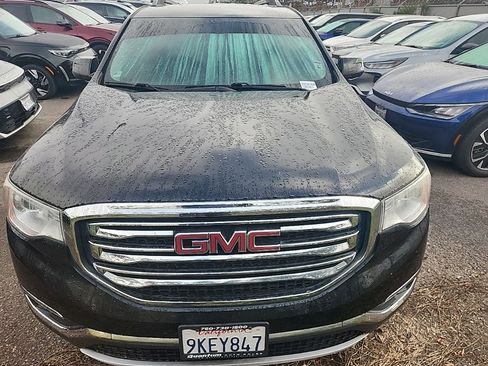 Used 2019 GMC Acadia SLT image 2