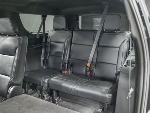 Used 2023 Chevrolet Suburban LS AWD/4WD image 31