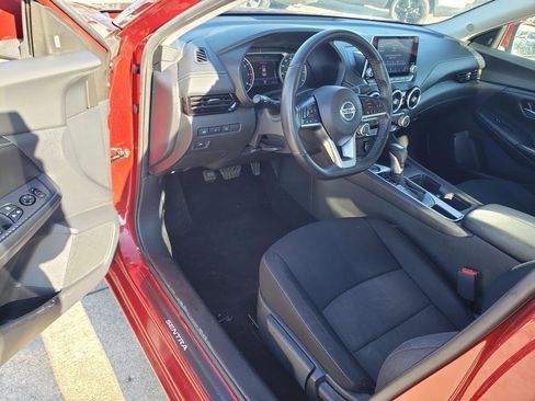 Certified 2022 Nissan Sentra SV image 16